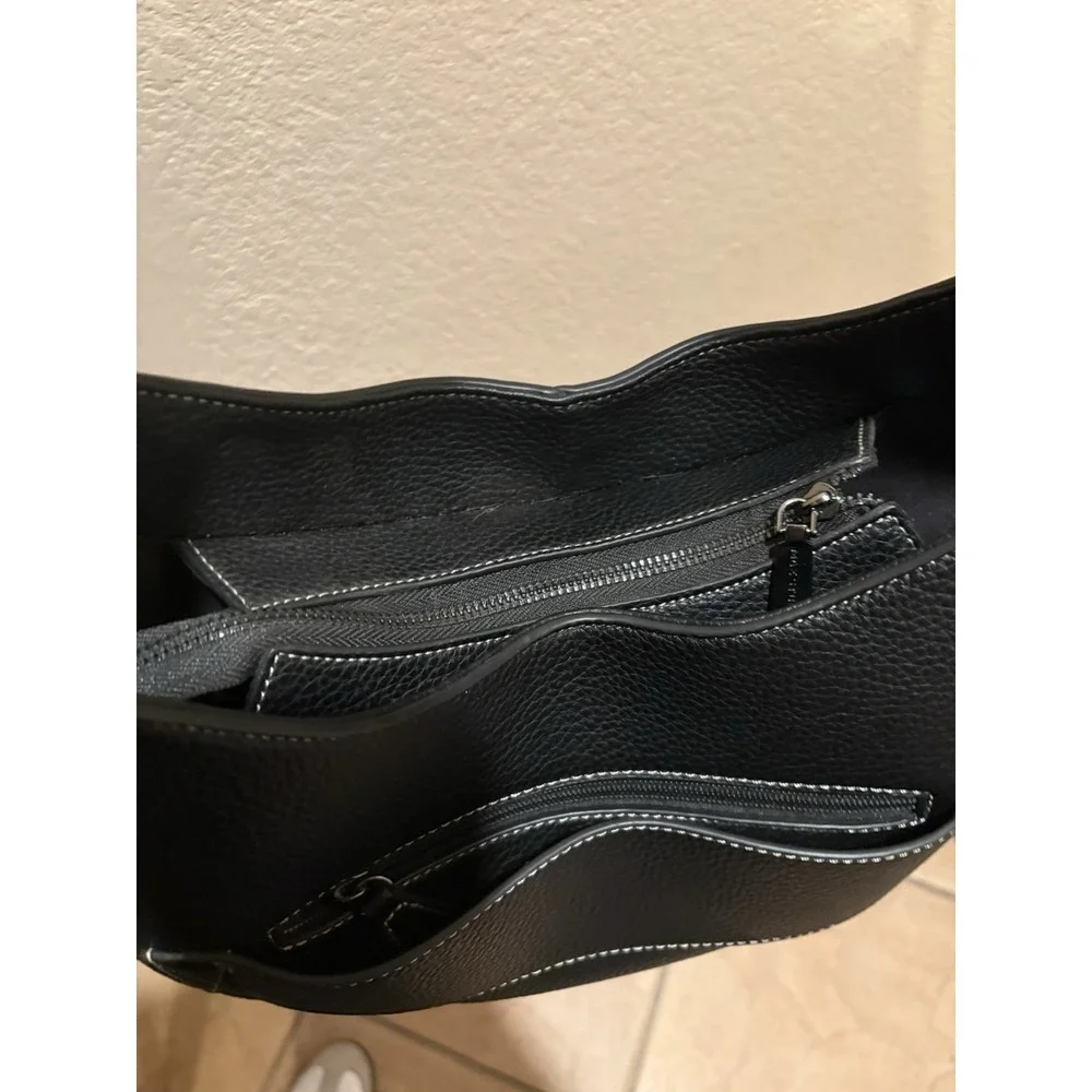 Max Studio The Pebble Grain Travel Hobo Black Bag - XL